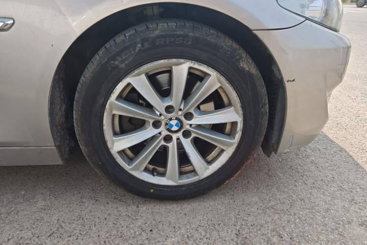 Used BMW 5 Series 2012 523Li Luxury Model
