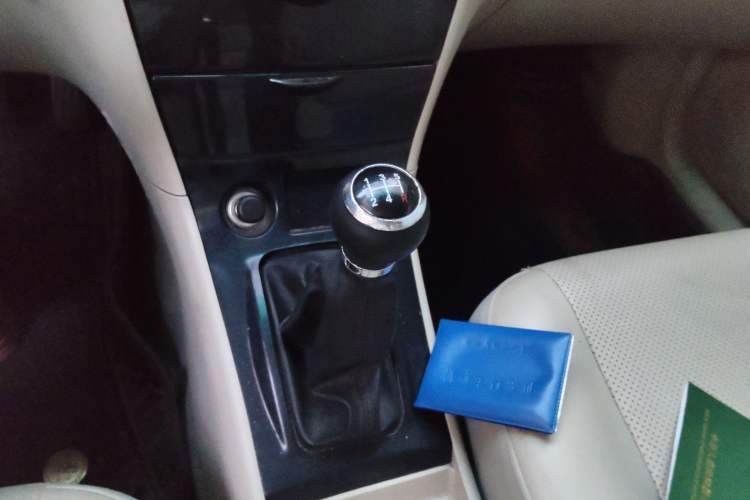 Used BYD F3 2013 1.5L Manual Standard CNG Model