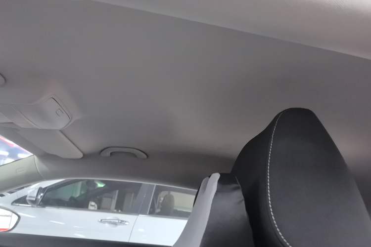 Used Volkswagen Scirocco 2015 1.4TSI Fashion Edition Headliner