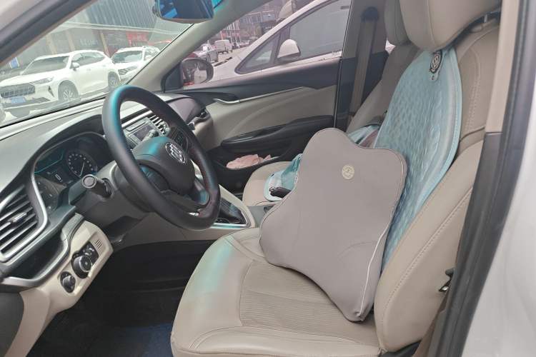 Used Buick GT 2017 15N Automatic Elite Version