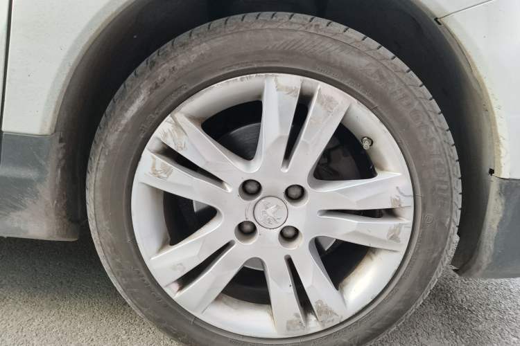 Used Peugeot 3008 2013 2.0L Automatic Trend Edition
