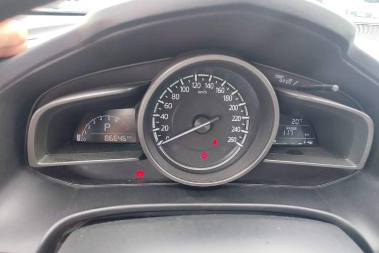 Used Mazda 3 Axela 2017 Hatchback 1.5L Automatic Luxury Model Emission Standard China V