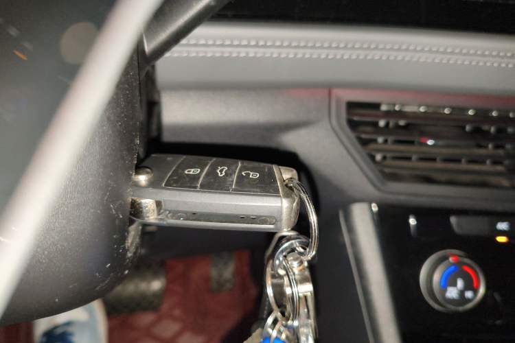 Used Volkswagen Sagitar 2019 200TSI DSG Comfort Version China VI Standard Vehicle Key