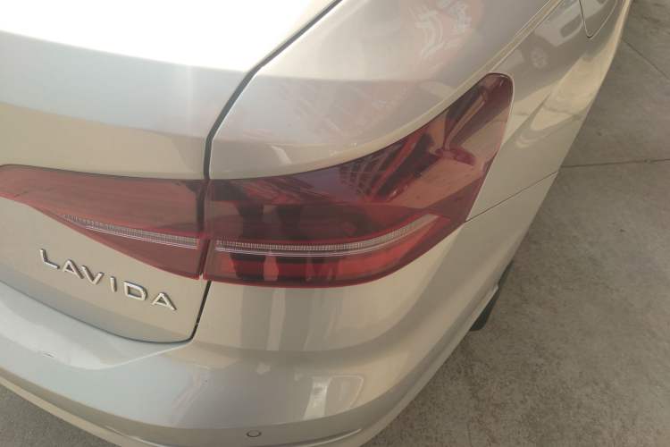 Used Volkswagen Lavida 2022 1.5L Automatic Vision Edition