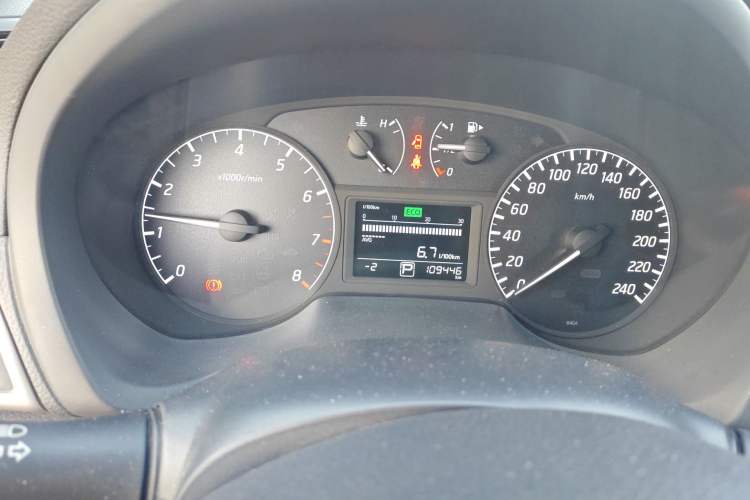 Used Nissan Sylphy 2014 1.6XV CVT Deluxe Edition
