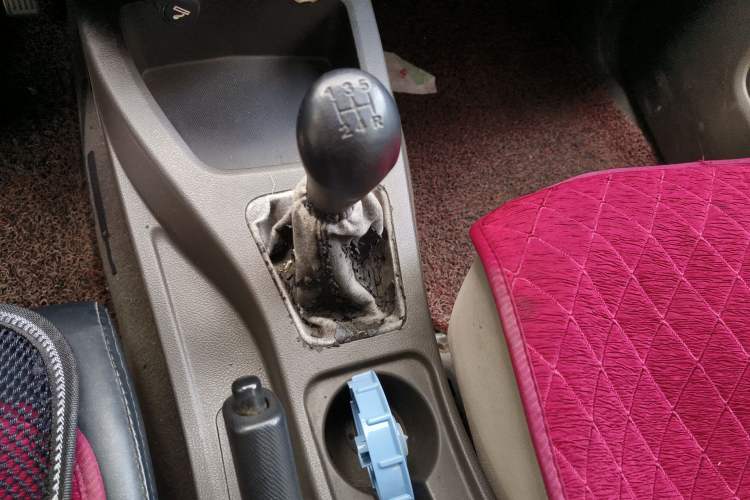 Used Wuling Rongguang V 2016 1.5L Standard Version Gear Lever