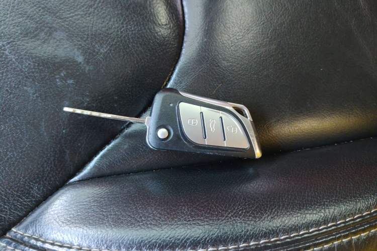 Used Jeep Wrangler 2015 3.6L Rubicon Two-Door Comfort Edition