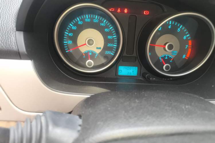 Used Buick Excelle 2013 1.5L Automatic Classic Model
