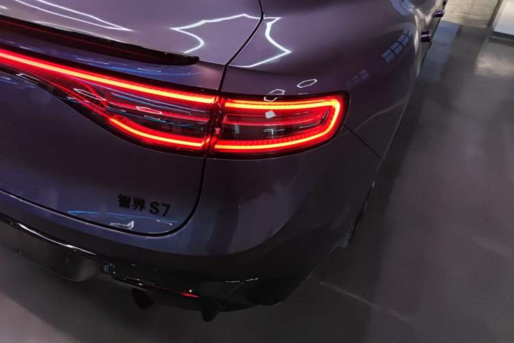 Used Hima Luxeed S7 2026 Model Max+ Right Rear Taillight