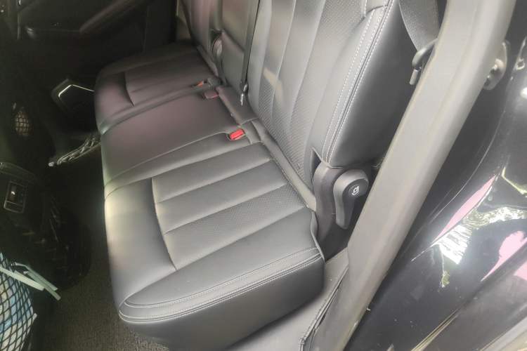 Used BYD Tang 2018 2.0T Automatic SmartConnect Prestige 7-Seater China V Standard