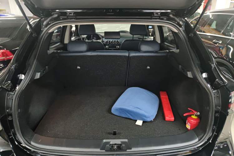 Used Nissan Qashqai 2025 Honor 2.0L CVT XV Genuine Edition Trunk