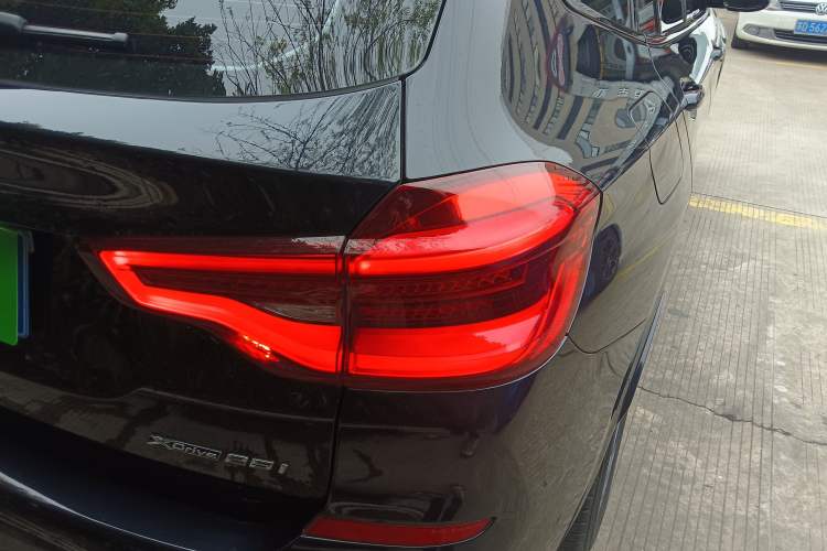 Used BMW X3 2019 xDrive25i M Sport Package Right Rear Taillight