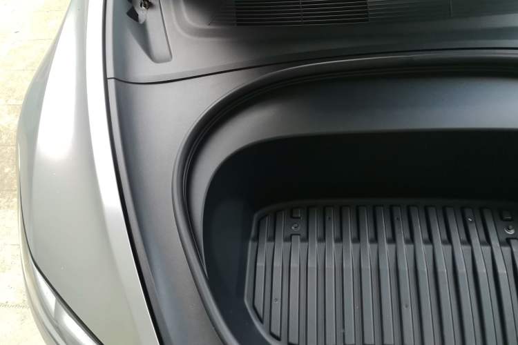Used Tesla Model 3 2023 Rear-Wheel-Drive Version