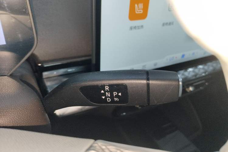 Used JAC Yiwei 3 2023 405km Pro