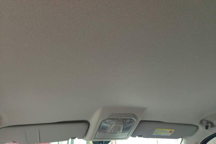 Used SAIC MAXUS T60 2017 2.4L Gasoline Manual Two-Wheel Drive High-Ride Elite Long-Body Version