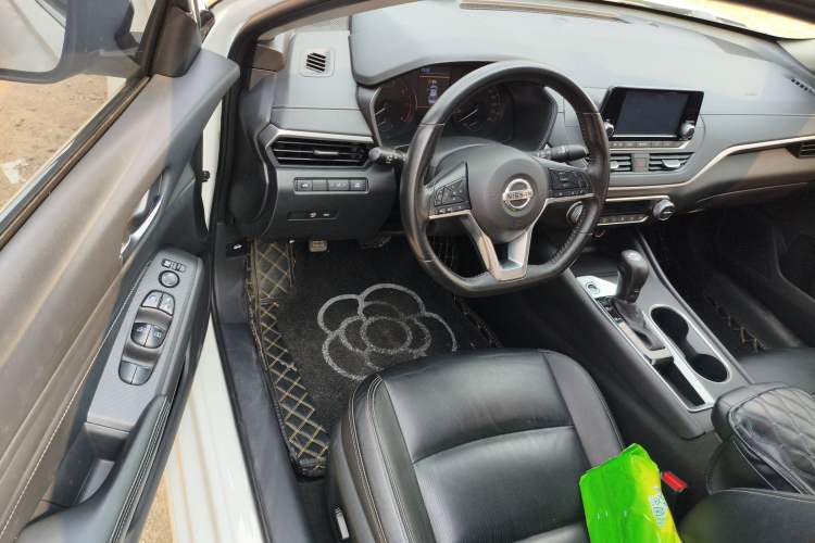 Used Nissan Teana 2019 2.0L XL Comfort Edition Driver Seat