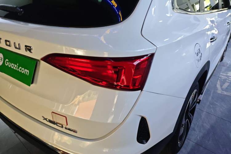 Used JETOUR X90 2019 1.5T Automatic Smart Enjoyment 7-Seater China V Emission Standard