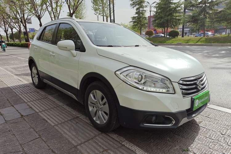 Used Suzuki S-Cross 2015 1.6L CVT Two-Wheel Drive Elite Version