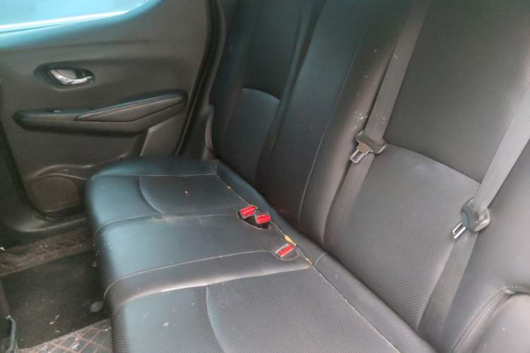 Used Nissan Lannia 2016 1.6L CVT Cool Edition
