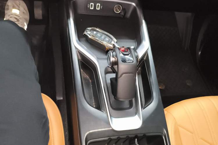 Used Haval H5 2023 2.0T Automatic Two-Wheel Drive LinkedIn Gasoline
