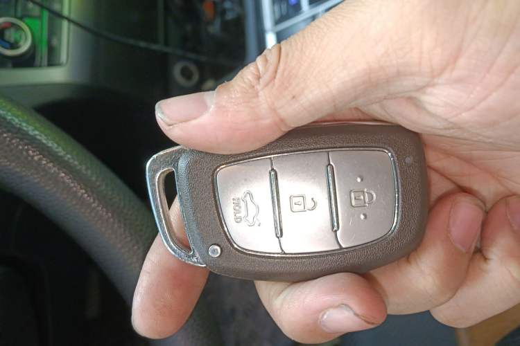 Used Hyundai Mistra 2014 1.8L Automatic Smart GLS