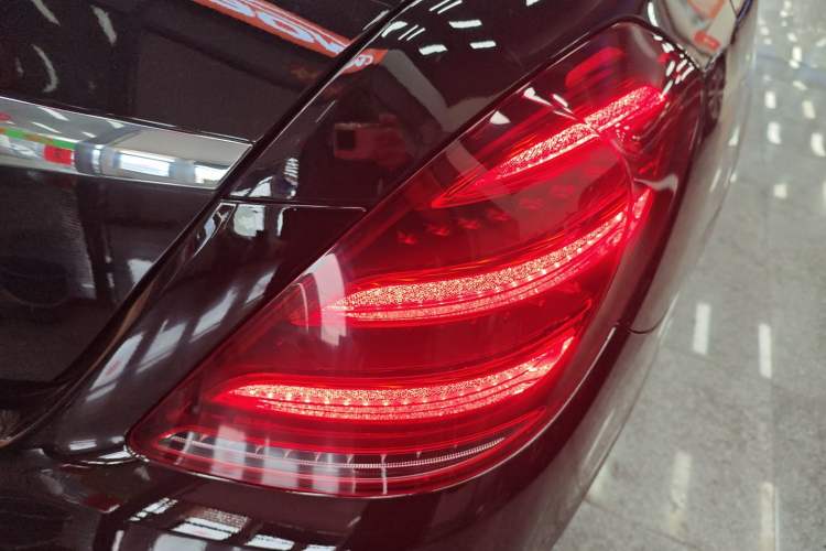 Used Mercedes-Benz S-Class 2018 S 320 L