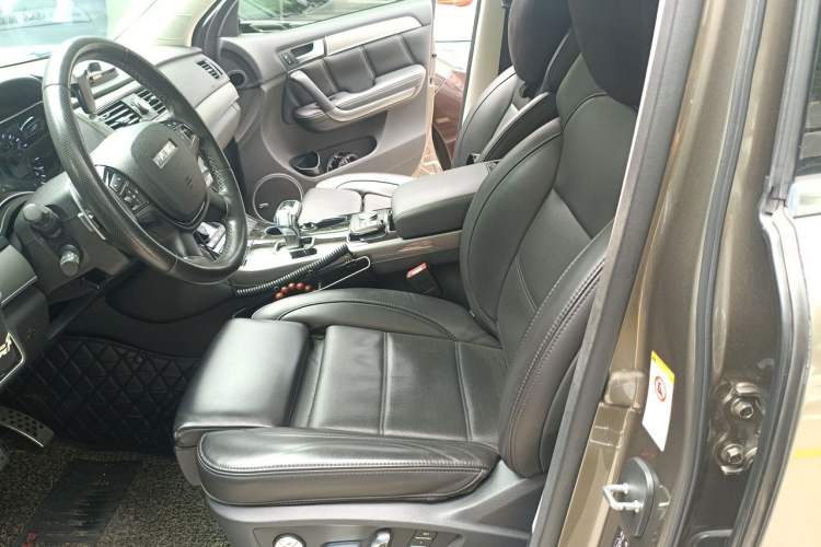 Used Haval H8 2017 2.0T Gasoline Four-Wheel Drive Luxury Model