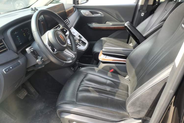 Used Hongqi HQ9 2023 2.0T Smart Connect Flagship Edition Left Front Seat