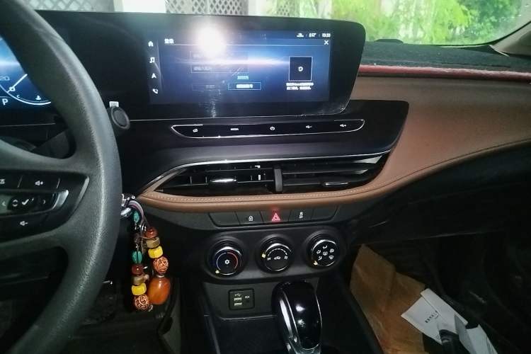 Used Buick Verano 2022 Pro 533T Enjoyment Edition Audio And AC Panel