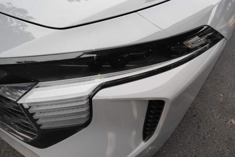 Used Venucia V 2021 260T Idol Edition