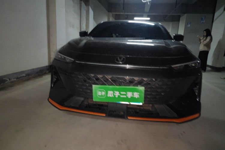 Used CHANGAN UNI-V 2024 1.5T Prestige Sport Edition Front