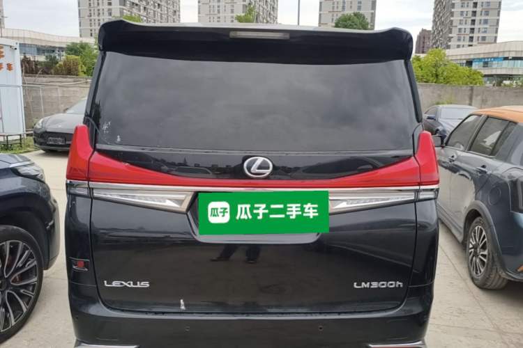 Used Lexus LM 2020 300h Four-Seat Grand Edition