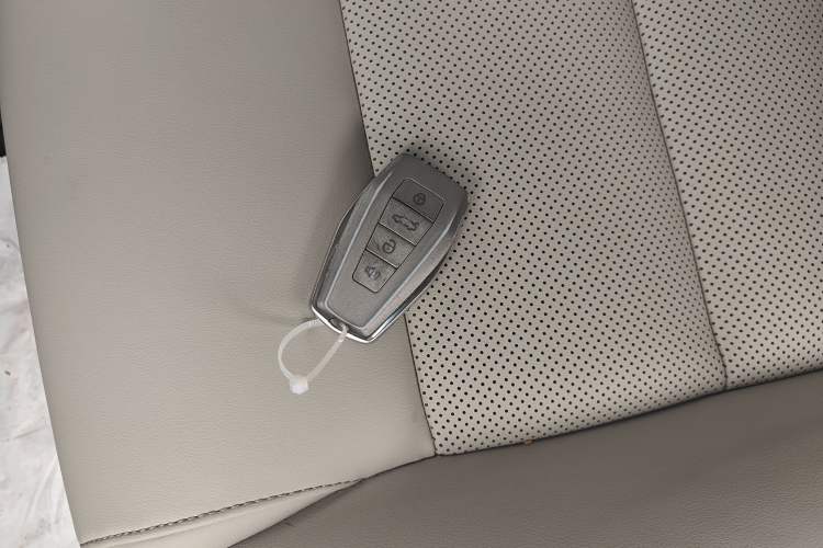 Used Geely Auto Binray 2018 14T Manual Binzhi Edition
