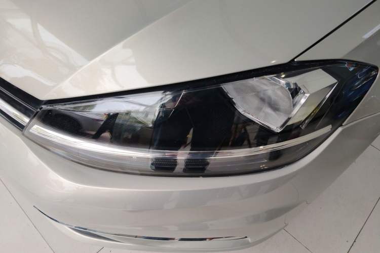 Used Volkswagen Golf 2018 1.6L Automatic Fashion Model