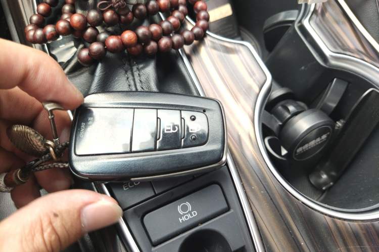 Used Toyota Camry 2019 2.5G Luxury Edition China V Standard
