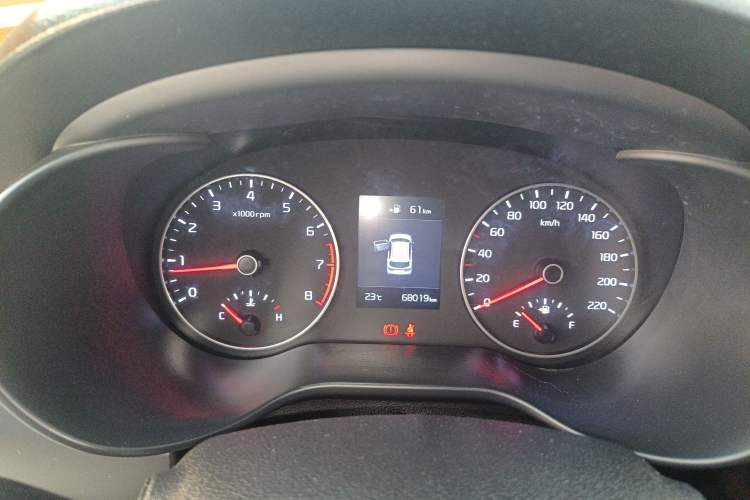 Used Kia KX Cross 2017 1.4L AT GLS