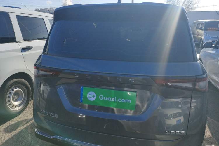 Used Wuling Jiachen 2022 1.5L Manual Light Comfort Edition
