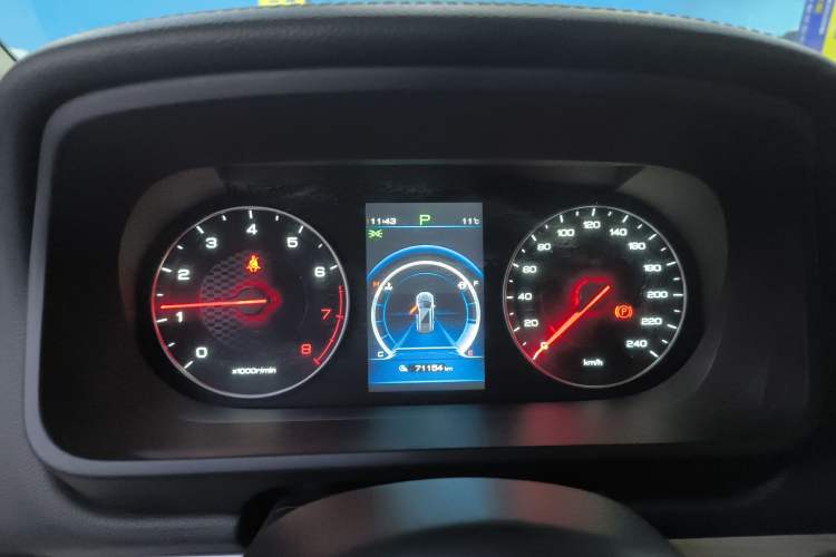 Used BYD Tang 2018 2.0T Automatic SmartConnect Prestige 5-Seater Emission Standard China V
