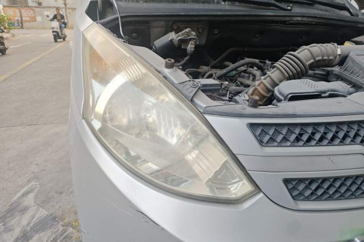 Used Wuling Rongguang V 2016 1.5L Practical Version Non-Power-Assisted