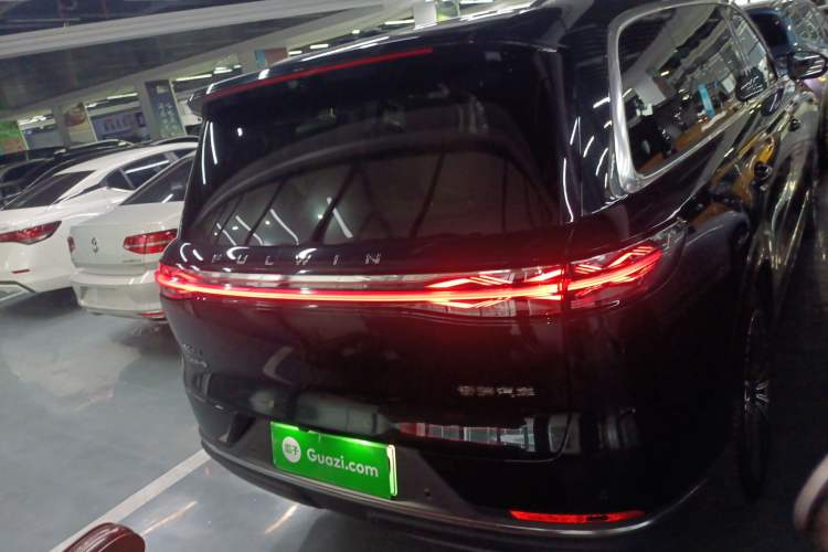 Used Chery T11 2026 Model 220 All-Wheel Drive Family Fun Edition Rear