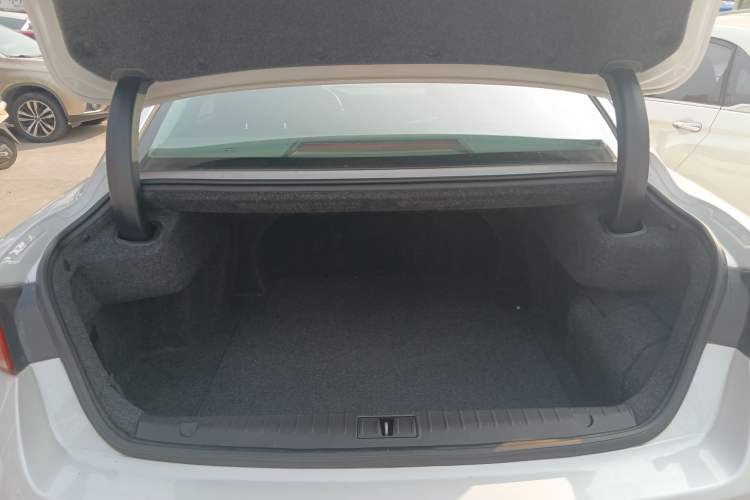 Used Geely Auto Emgrand GT New Energy 2018 1.5T PHEV Yaoxiang Edition Trunk