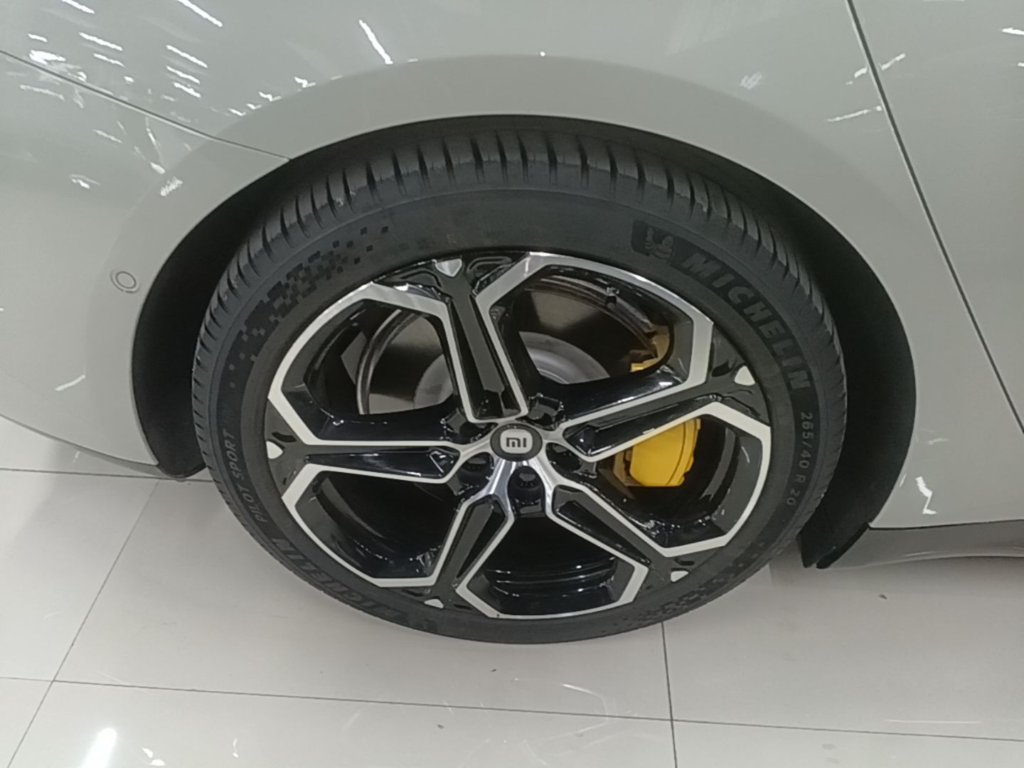 Xiaomi Auto SU7 2024 Four-Wheel Drive Ultra-Long Range Advanced Intelligent Driving Max Edition — снимка 11