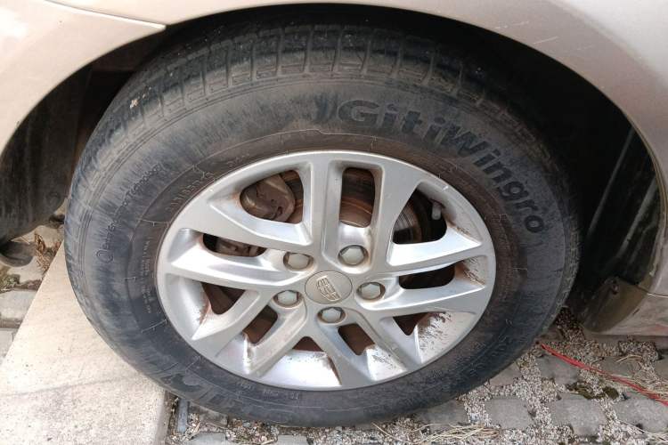 Used Geely Auto Emgrand 2017 Sedan Million Edition 1.5L Manual Luxury Model