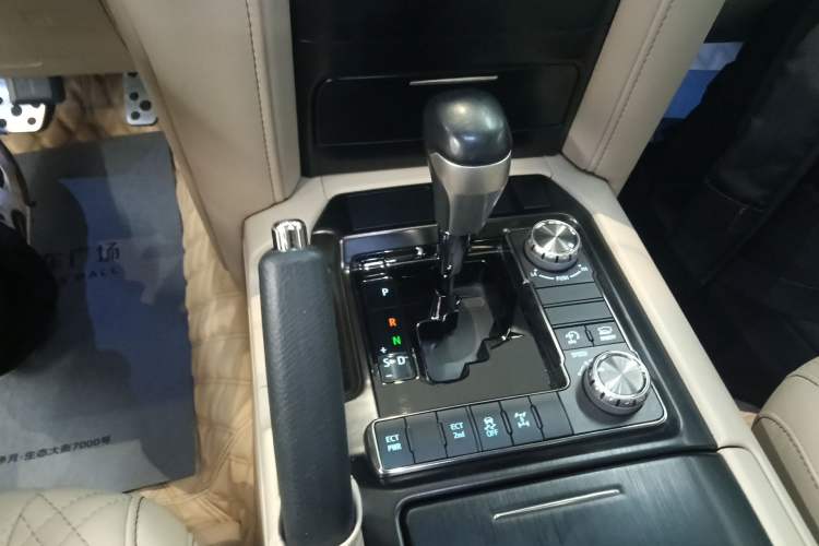 Used Toyota Land Cruiser  Gear Lever