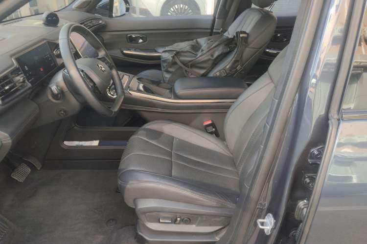 Used Nio ES8 2020 580 km Range Signature Edition Six-Seater Version
