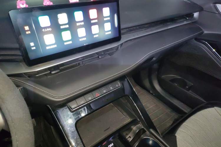 Used Haval H6 2021 3rd Generation 1.5T Automatic Two-Wheel Drive Max Audio And AC Panel