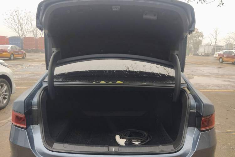 Used BYD Qin PLUS 2024 HONOR Edition DM-i 55KM Leading Model