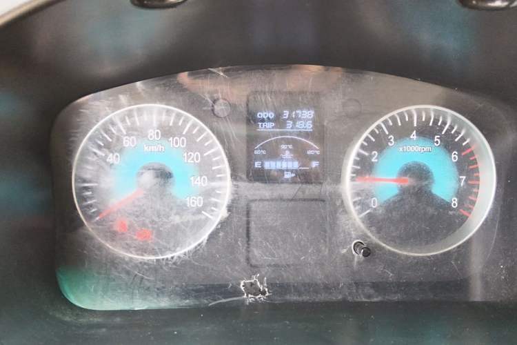 Used Jinbei Hiace X30 2023 1.5L Super-Comfortable Passenger Van 5/6/7-Seater Non-Air-Conditioned Version Model SWC15M Instrument Cluster