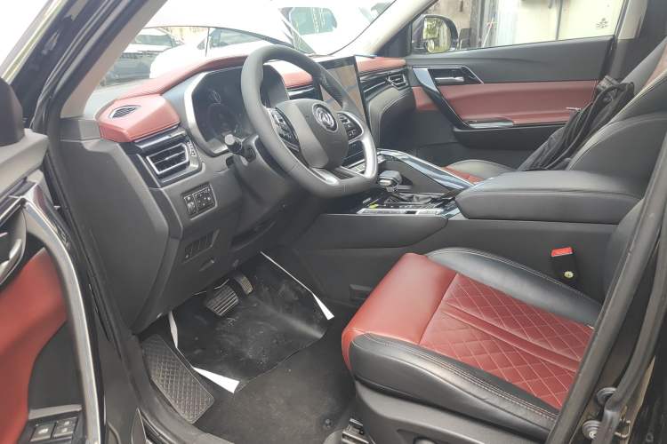 Used FORTHING T5 2018 300T DCT Smart Enjoyment Version Left Front Seat