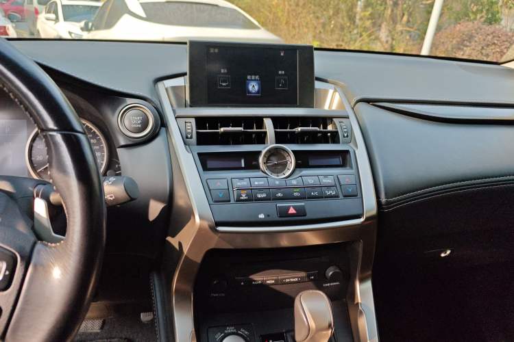 Used Lexus NX 2015 200T All-Wheel-Drive Fēngshàng Edition
